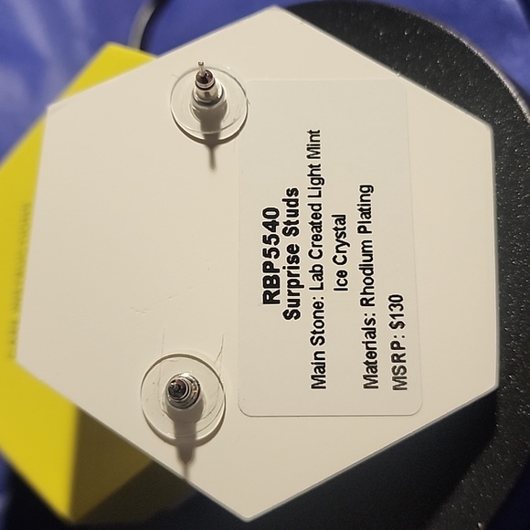 $130. Surprise Stud Earrings Light Mint / Ice Crystal NWT - Picture 6 of 7
